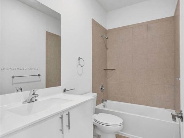 11919 SW 247th Ter, Homestead FL 33032