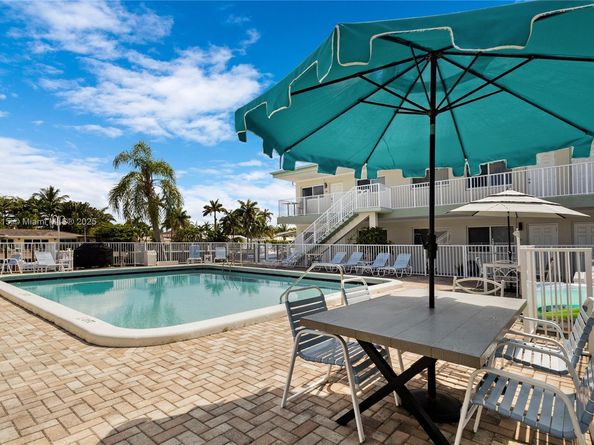 2601 NE 1st St 12, Pompano Beach FL 33062