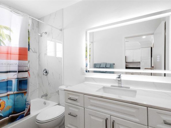 2601 NE 1st St 12, Pompano Beach FL 33062