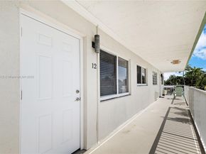 2601 NE 1st St 12, Pompano Beach FL 33062