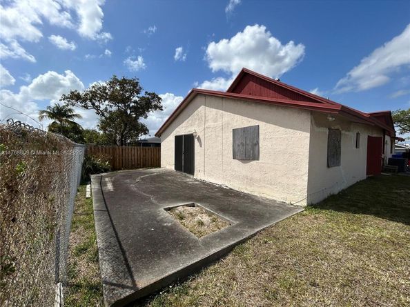 5416 Flagler St, Hollywood FL 33021