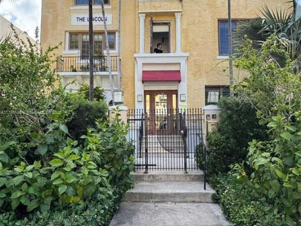 1614 Pennsylvania Ave 1E, Miami Beach FL 33139