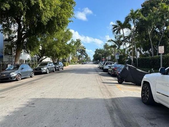 1614 Pennsylvania Ave 1E, Miami Beach FL 33139