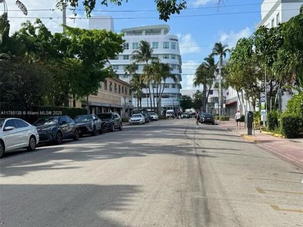 1614 Pennsylvania Ave 1E, Miami Beach FL 33139