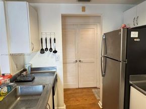 1614 Pennsylvania Ave 1E, Miami Beach FL 33139