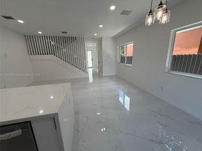 1355 NW 42nd St, Miami FL 33142