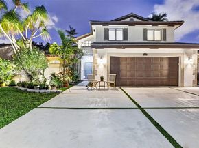 15620 Gauntlet Hall Mnr, Davie FL 33331