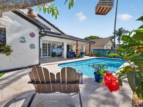 15620 Gauntlet Hall Mnr, Davie FL 33331