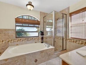 15620 Gauntlet Hall Mnr, Davie FL 33331