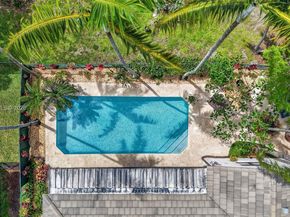 15620 Gauntlet Hall Mnr, Davie FL 33331