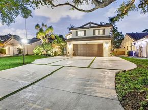 15620 Gauntlet Hall Mnr, Davie FL 33331