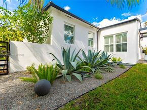 814 Monterey St, Coral Gables FL 33134