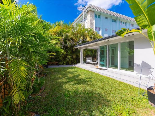 814 Monterey St, Coral Gables FL 33134