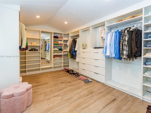 814 Monterey St, Coral Gables FL 33134