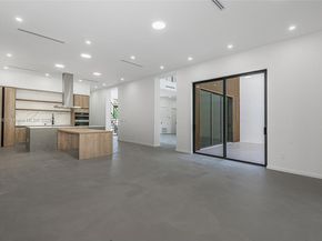 2730 SW 17th Ave, Miami FL 33133