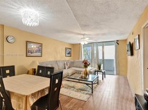 2999 NW 48th Ave 245, Lauderdale Lakes FL 33313