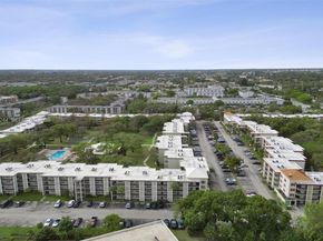 2999 NW 48th Ave 245, Lauderdale Lakes FL 33313