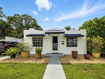 45 NW 25th Ave