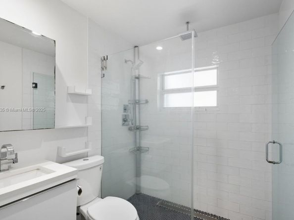 45 NW 25th Ave, Miami FL 33125