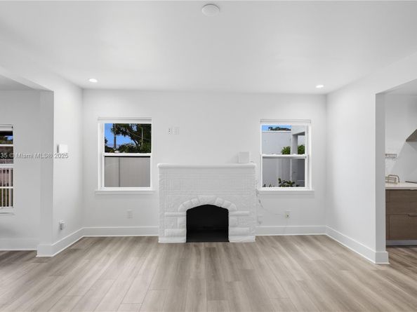 45 NW 25th Ave, Miami FL 33125
