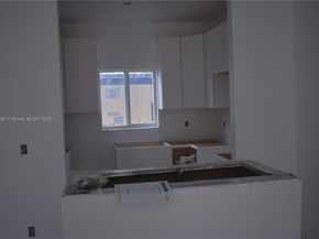 363 SW 1st Ter, Deerfield Beach FL 33441