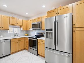 611 S Hollybrook Dr 205, Pembroke Pines FL 33025