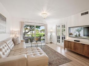 611 S Hollybrook Dr 205, Pembroke Pines FL 33025