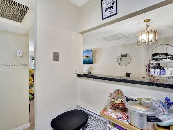5841 Washington St 62, Hollywood FL 33023
