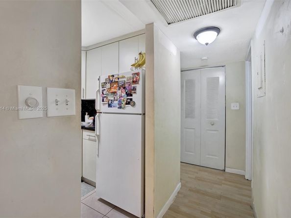 5841 Washington St 62, Hollywood FL 33023