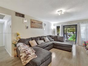 5841 Washington St 62, Hollywood FL 33023