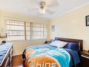 8450 SW 154th Cir Ct 207, Miami FL 33193