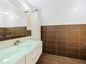 8450 SW 154th Cir Ct 207, Miami FL 33193