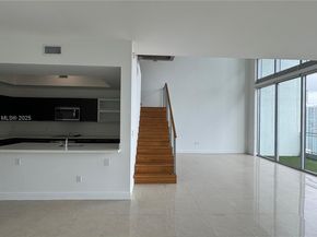 90 SW 3rd St PH17, Miami FL 33130