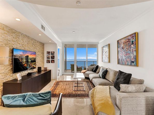 19111 Collins Ave 1602, Sunny Isles Beach FL 33160