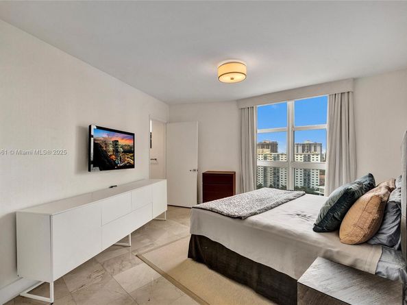 19111 Collins Ave 1602, Sunny Isles Beach FL 33160