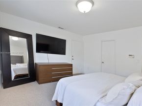 13809 SW 161st Ter, Miami FL 33177