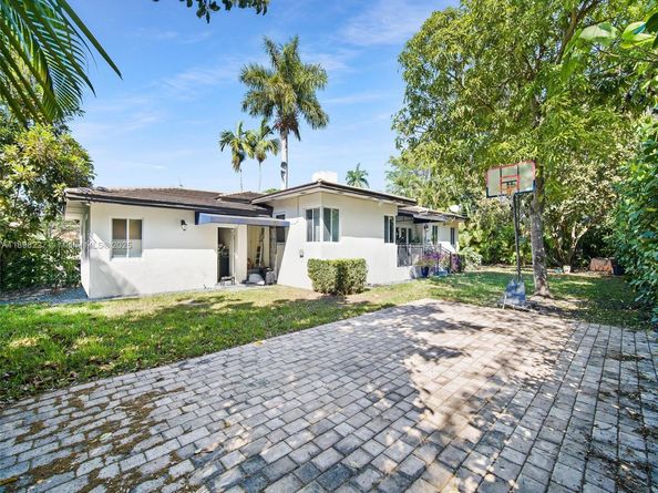 330 Viscaya Ave, Coral Gables FL 33134