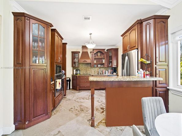 330 Viscaya Ave, Coral Gables FL 33134