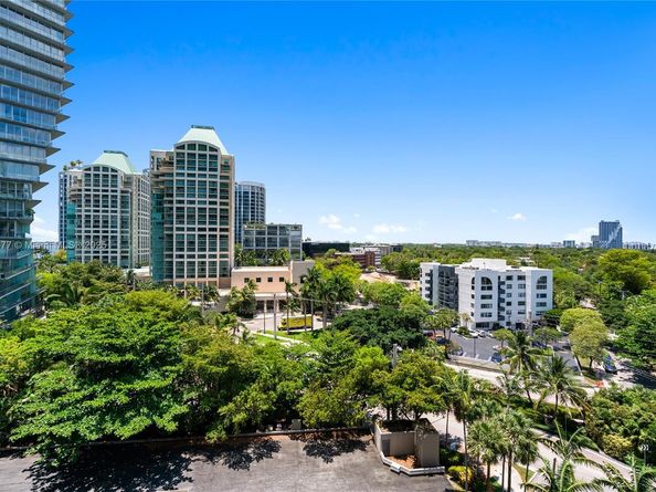2678 Tigertail Ave 713, Miami FL 33133
