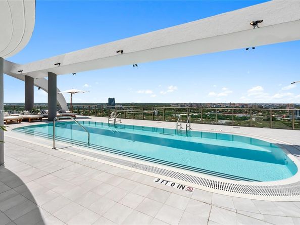 2678 Tigertail Ave 713, Miami FL 33133
