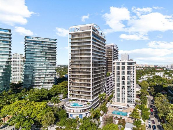 2678 Tigertail Ave 713, Miami FL 33133