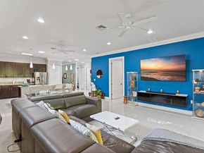 228 SW 4th St, Dania Beach FL 33004