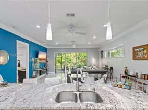 228 SW 4th St, Dania Beach FL 33004