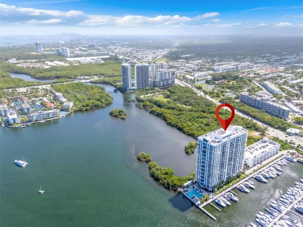 17111 Biscayne Bl 506, North Miami Beach FL 33160