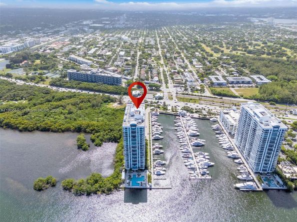 17111 Biscayne Bl 506, North Miami Beach FL 33160