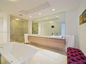 17111 Biscayne Bl 506, North Miami Beach FL 33160