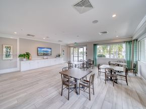 4147 Rosa Dr, Deerfield Beach FL 33064