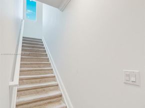 4147 Rosa Dr, Deerfield Beach FL 33064