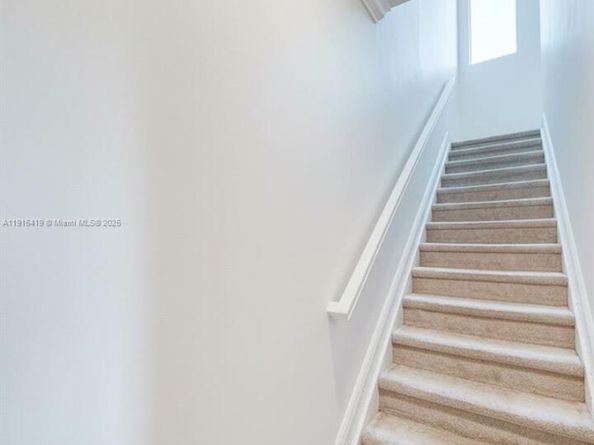 4147 Rosa Dr, Deerfield Beach FL 33064