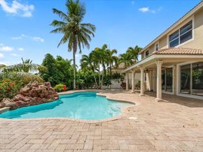5095 NW 57th Way, Coral Springs FL 33067
